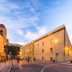 Camplus Guest Hotel